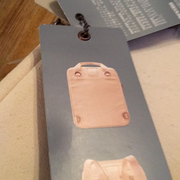 NWT Terra Convertible Pack - Picture 5 of 9